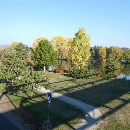 Ifam - Ihr Am Main Tatil Evi